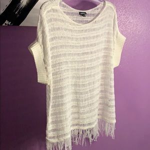 Torrid blouse in cream